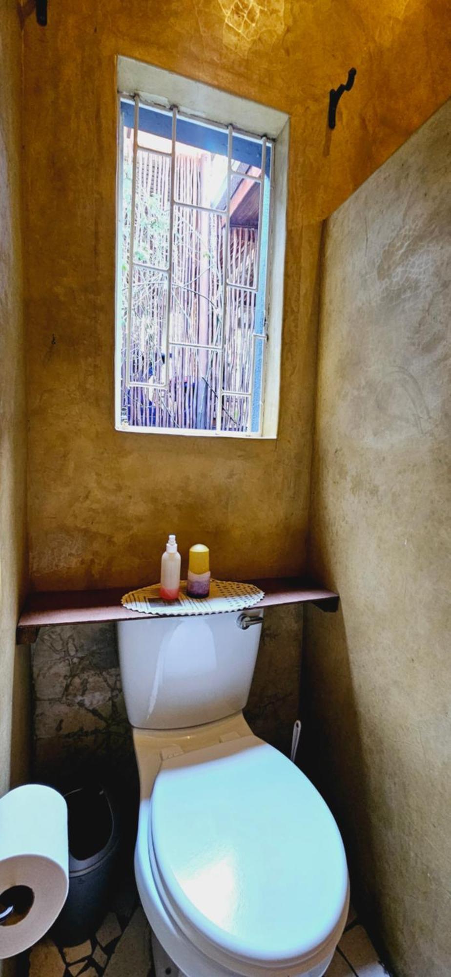 Old Vic Travellers Inn Nelspruit نيلسبروت المظهر الخارجي الصورة