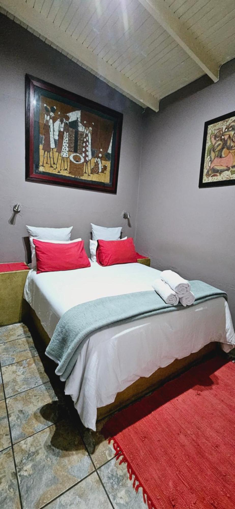 Old Vic Travellers Inn Nelspruit نيلسبروت المظهر الخارجي الصورة