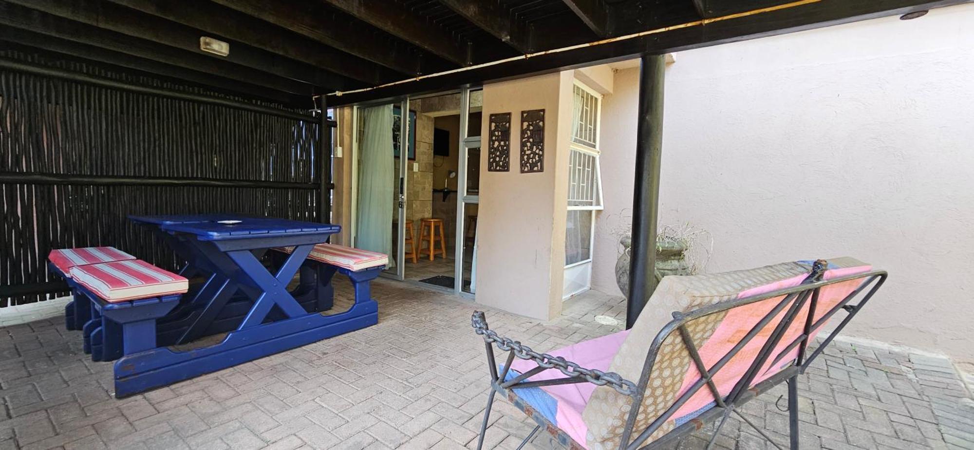 Old Vic Travellers Inn Nelspruit نيلسبروت المظهر الخارجي الصورة
