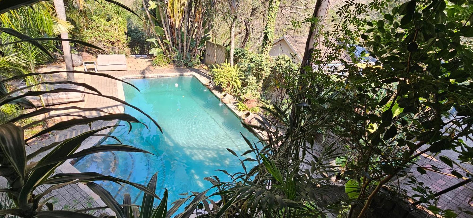 Old Vic Travellers Inn Nelspruit نيلسبروت المظهر الخارجي الصورة