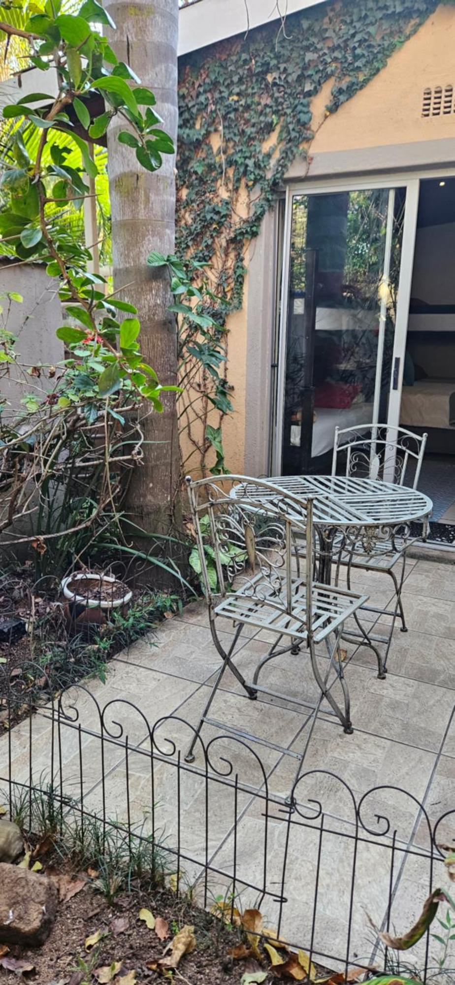 Old Vic Travellers Inn Nelspruit نيلسبروت المظهر الخارجي الصورة