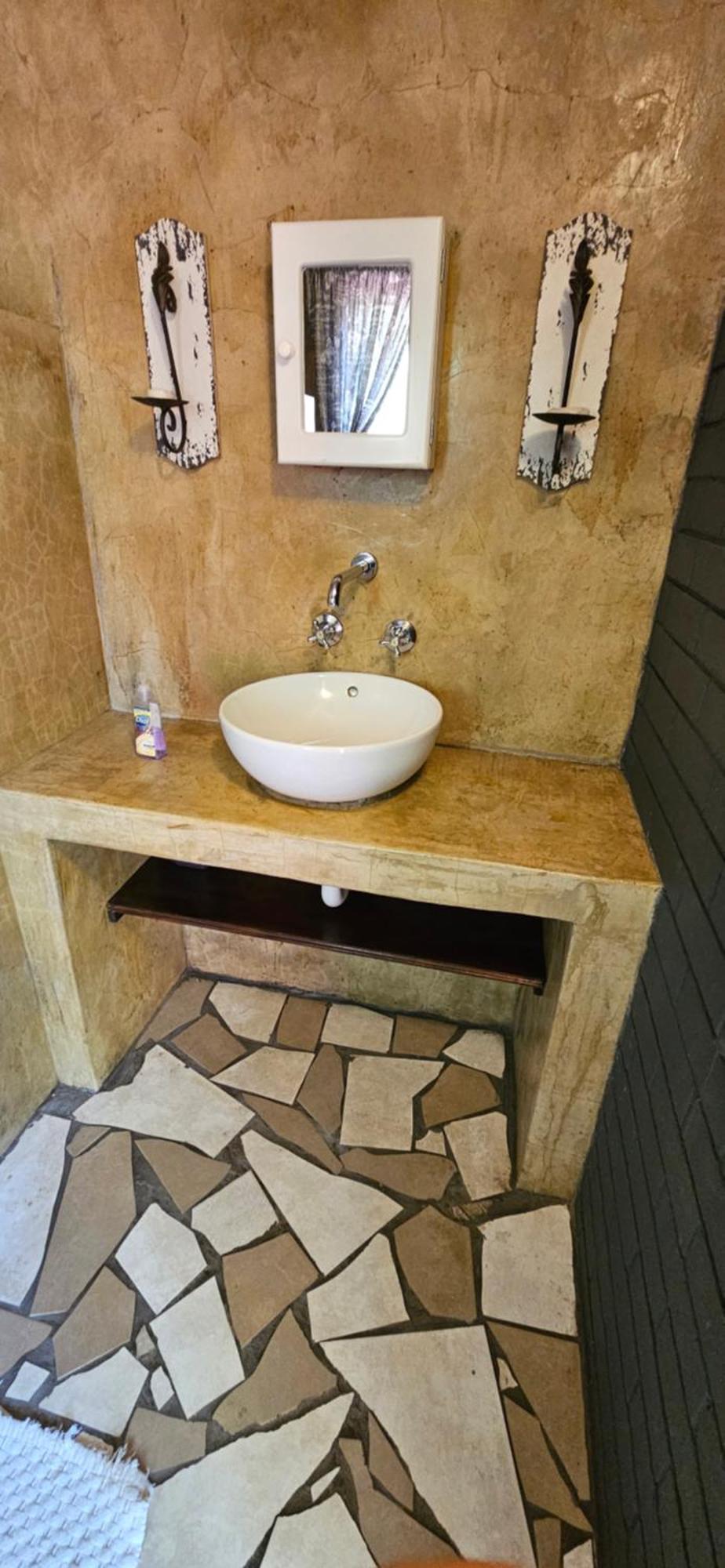 Old Vic Travellers Inn Nelspruit نيلسبروت المظهر الخارجي الصورة